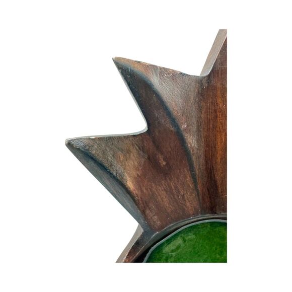 Monkey Wood Pineapple with green enamel accent - Picture 6 of 7